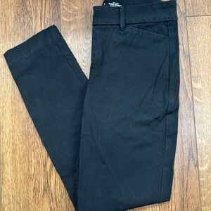 Women’s Old Navy Pixie Skinny - Black